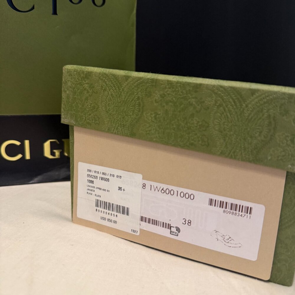 Gucci Jakarta Women Black Leather Loafer Shoes Gold GG Size 38- ORIGINAL PACKAGE - Picture 7 of 9
